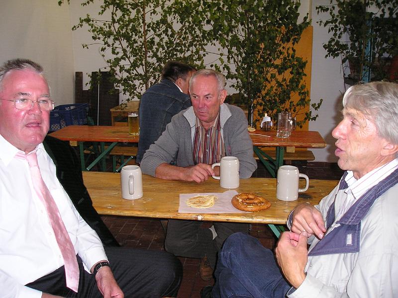 C_Josch_Trio.JPG - Die Drei von der Zentrale mögen Käse.