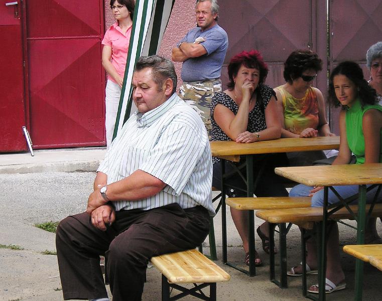 Wandz_wartet.JPG - Marktrat Reinhard Wandzioch bei einer kurzen Ruhepause.