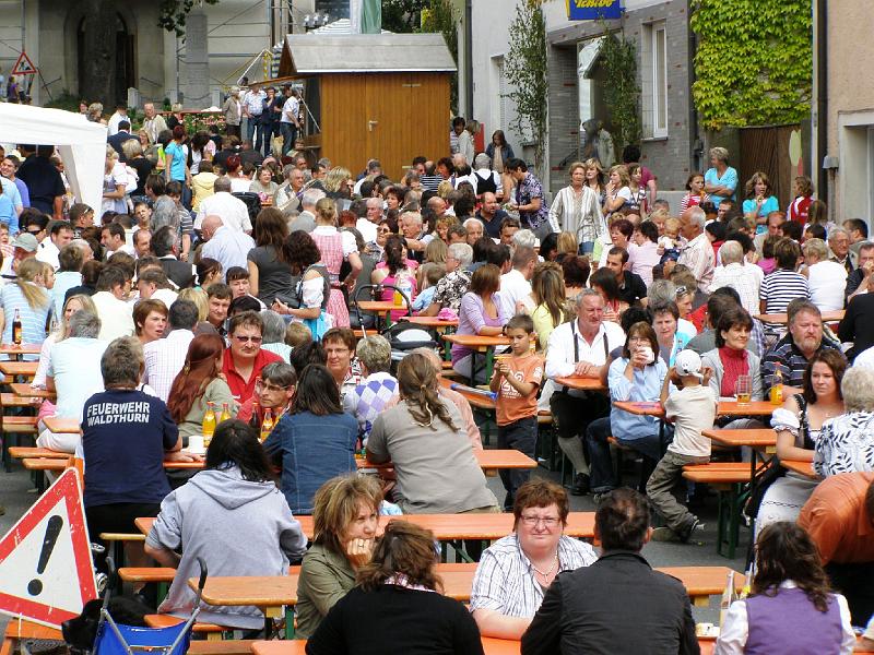 CS_13.JPG - Am Nachmittag waren die Reihen dicht besetzt.