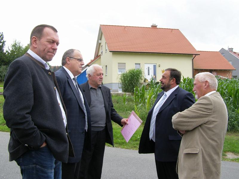 10_Jahre_Reha_01.JPG - Viel politische Prominenz beim Sommerfest des Reha-Zentrums in Waldthurn.