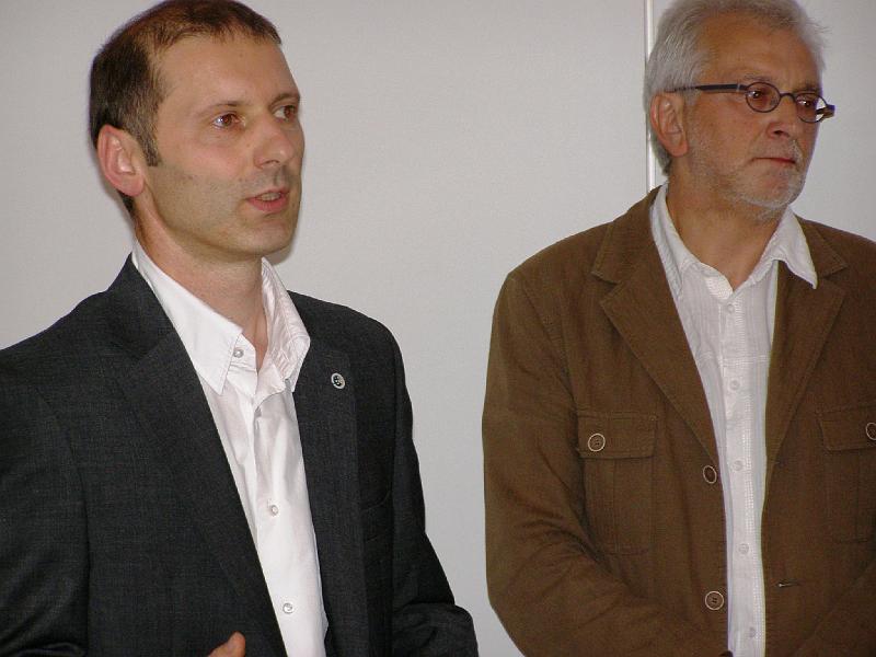 WEW_02.JPG - Martin Schulze (links) und Manfred Kellner von der Landvolkbewegung eröffneten im Rathaus die Waldthurner Energiewoche.