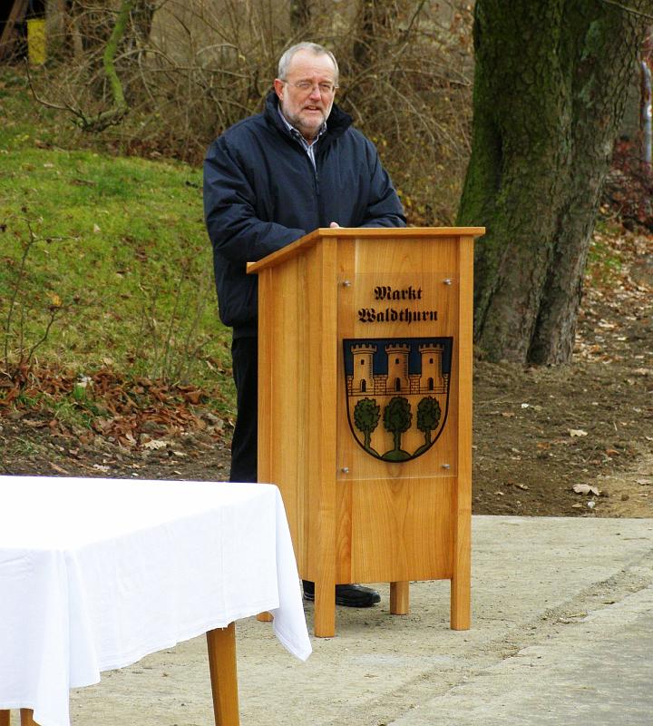 Einw_bernh.JPG - Peter Bernhard vom Verband für Ländliche Entwicklung hatte die Projektleitung inne.
